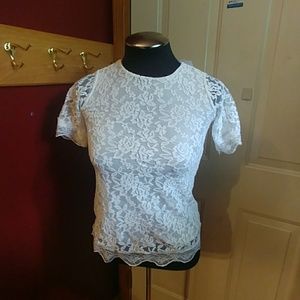 Vogue Fashion white shirt sleeve shirt size 8